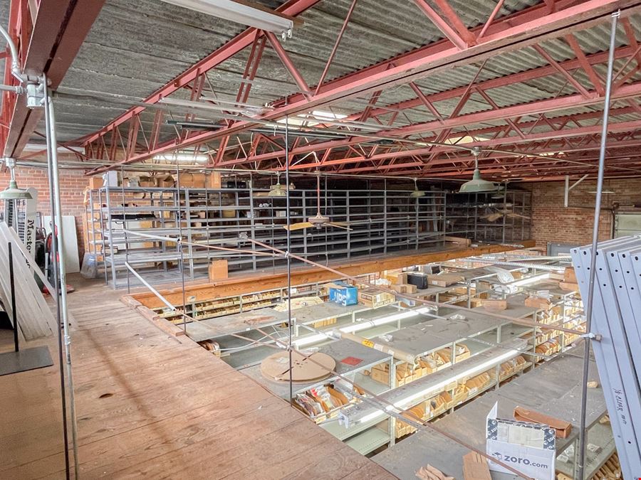 Office Warehouse Off I-110