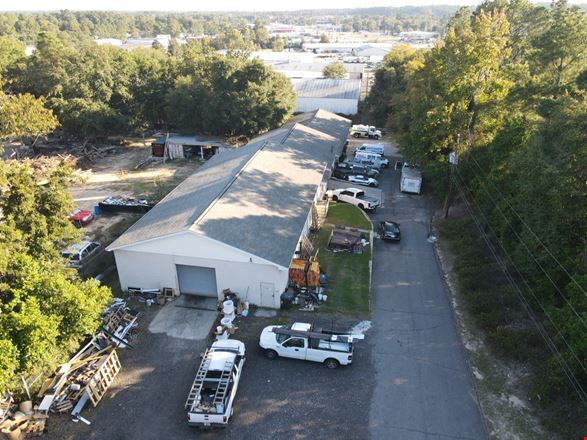 Preview of Industrial space for Rent at 2326 Walden Dr 
