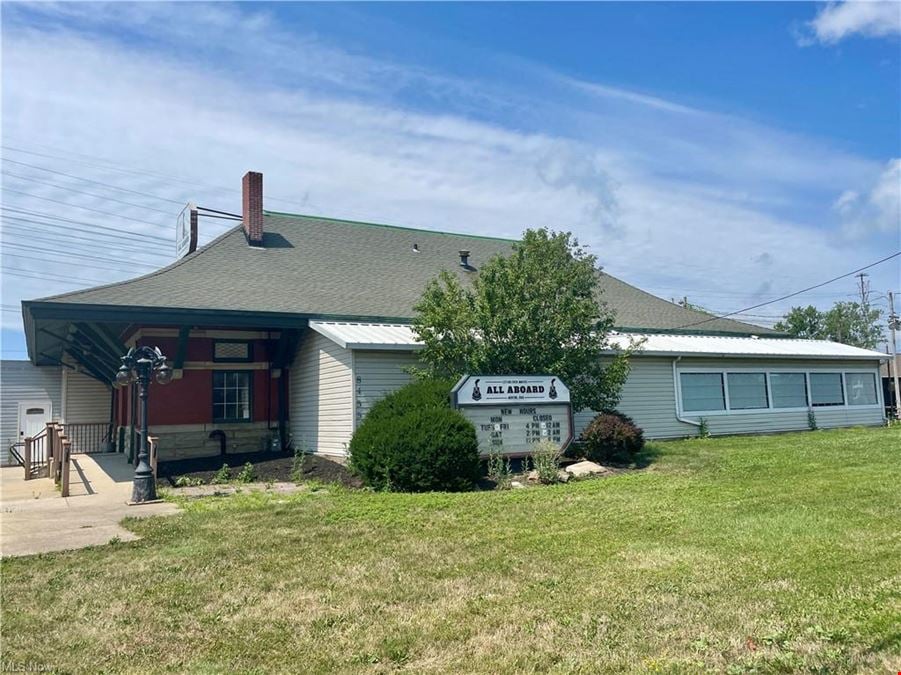 8455 Station St, Mentor, OH 44060