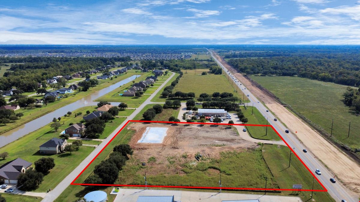 PRE-LEASING INCENTIVES! Plaza at FM 723