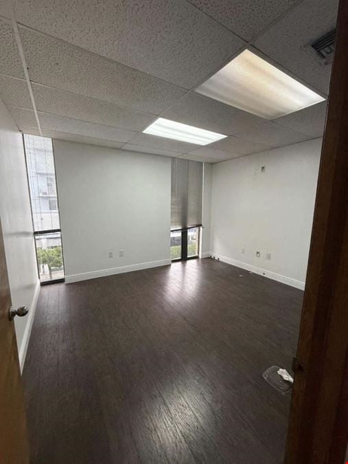 2550 Douglas Rd