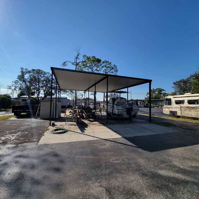 State Road 52 – Vehicle Retail