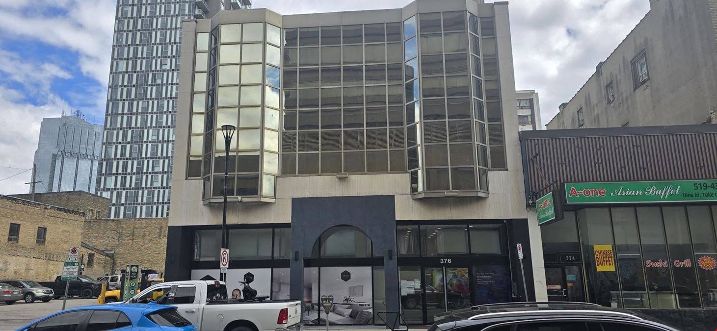 376 Richmond Street, London