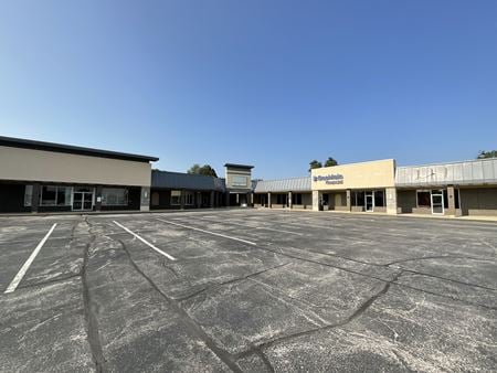 Preview of Retail space for Rent at 645 Lincoln Highway