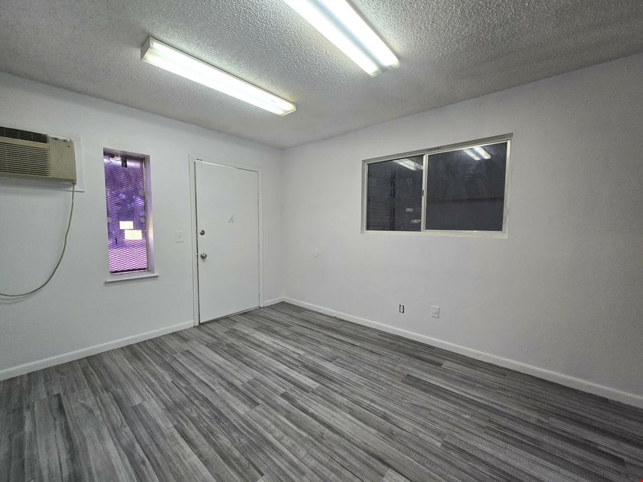 8511 Alton Ave