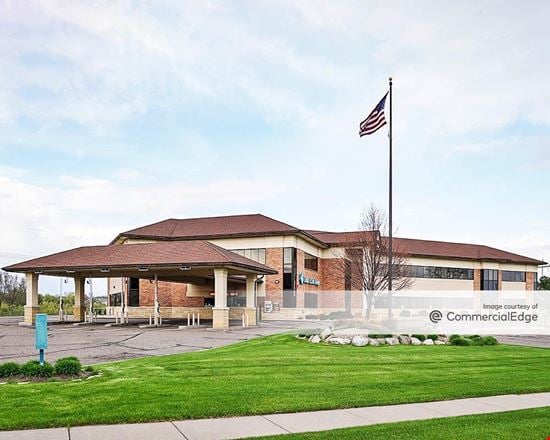 Preview of Office space for Rent at 600 Inwood Avenue North