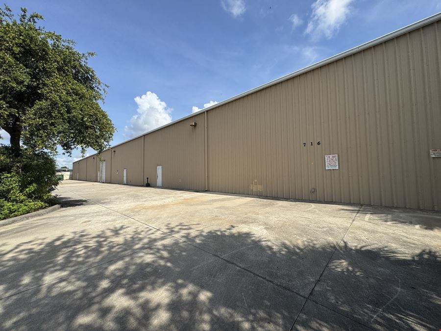 Industrial Campus in the Heart of Melbourne for OWNER -USER