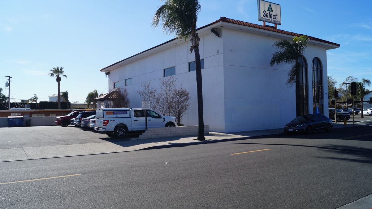 400 SAN FERNANDO MISSION BLVD