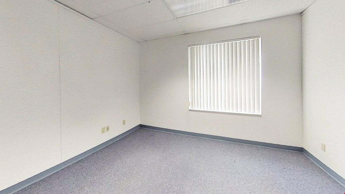 I-96 Business Corridor Office Space