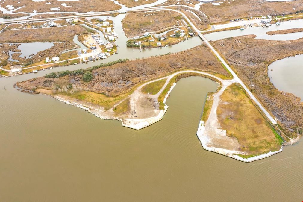 15.4 Acres with Slip & Bulkhead on HNC