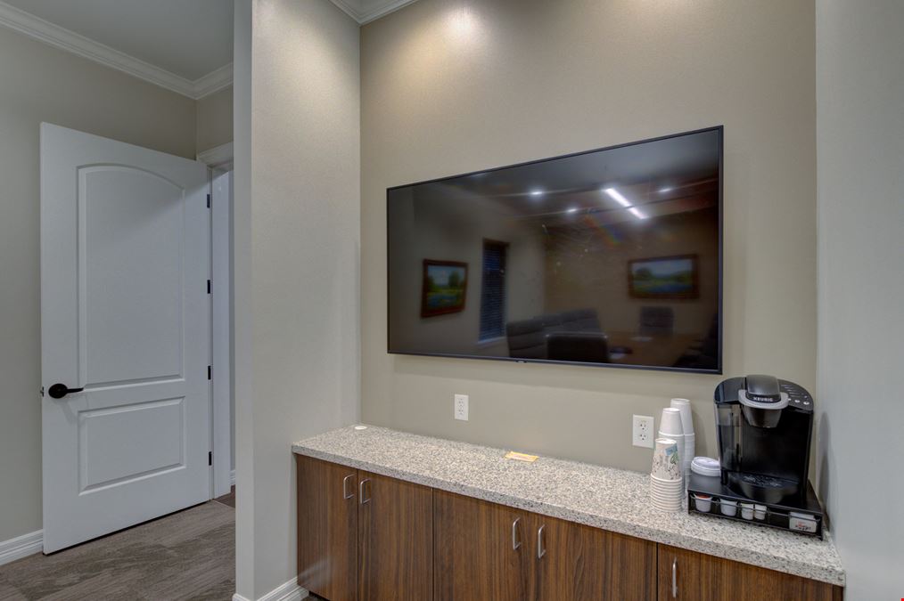 Spanish Oaks Professional Plaza