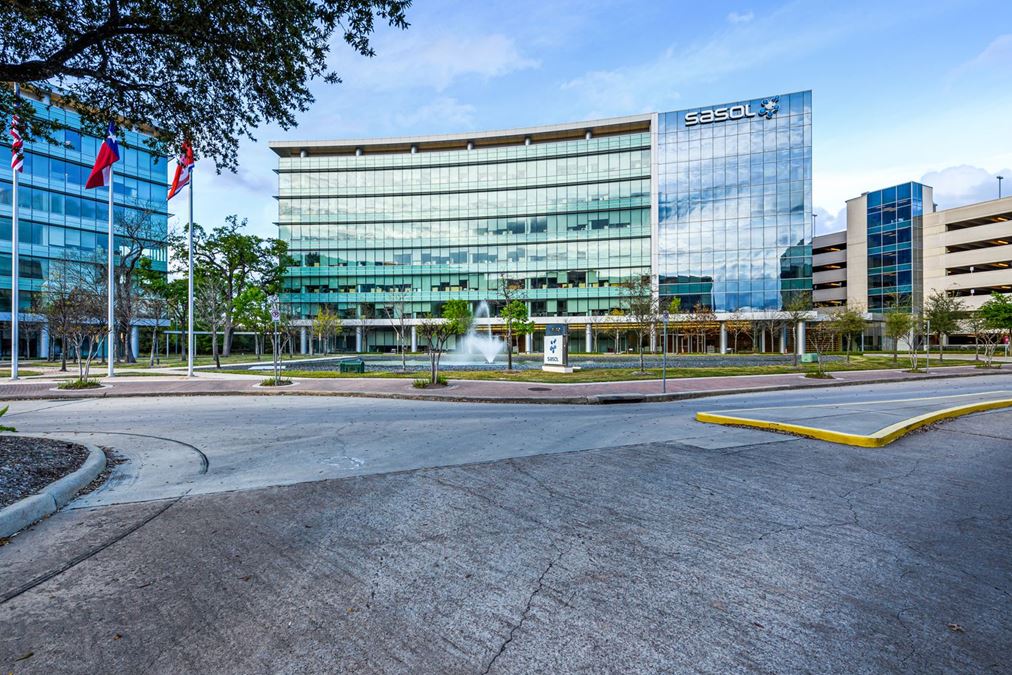 Woodbranch Plaza IV
