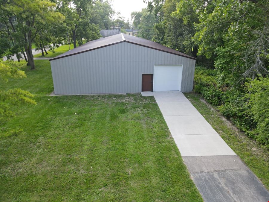 2101 Wood Street & 1807 David Lane