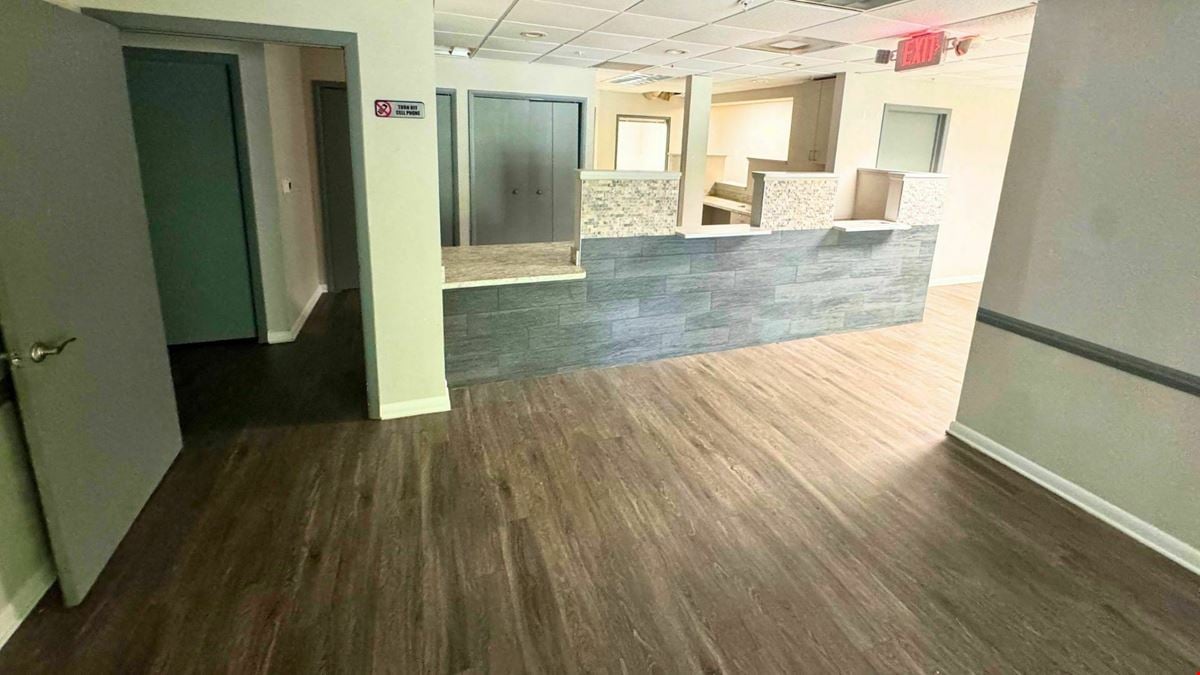 39 BARKLEY CIRCLE | FORT MYERS