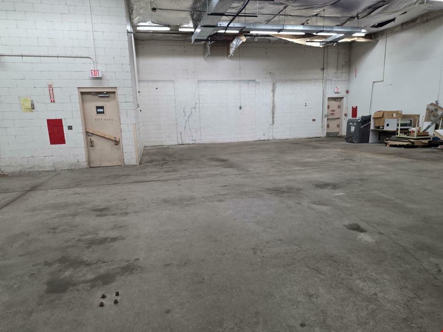 1285 William St - 18,000+/- SF Retail/Warehouse For Sale