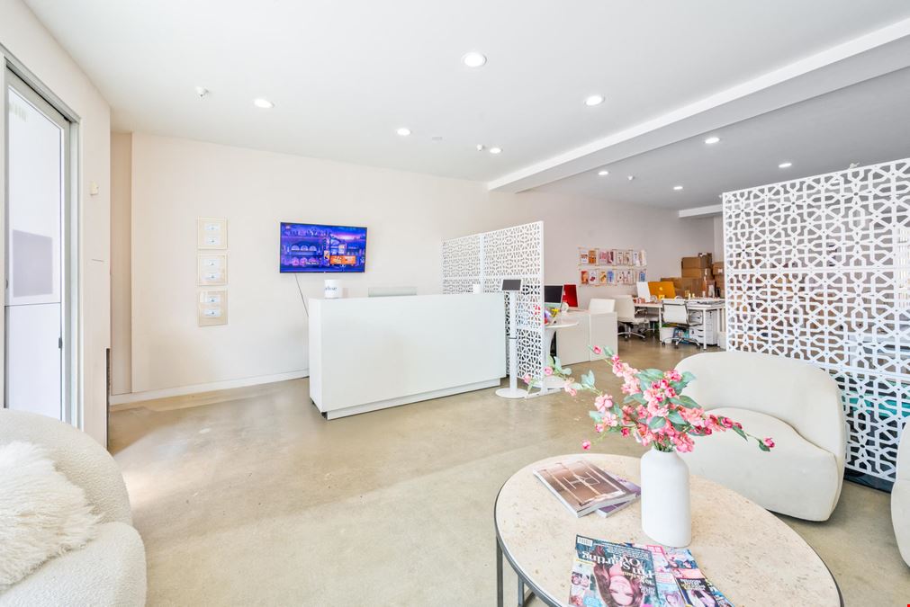 11741 W Pico Blvd