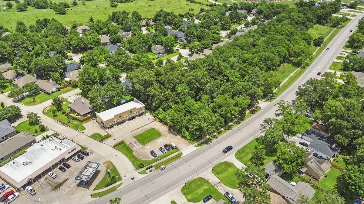 Lot 18 – Commercial Development Opportunity in Walden | High-Growth Montgomery, TX