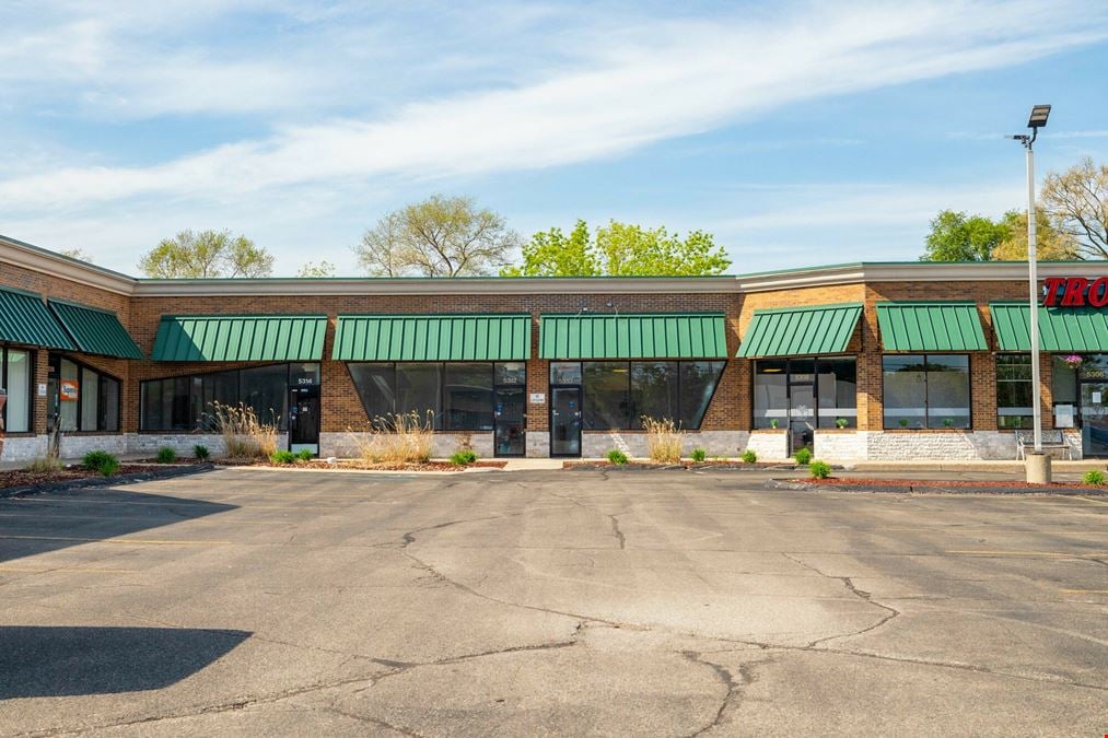 Cedar Plaza
