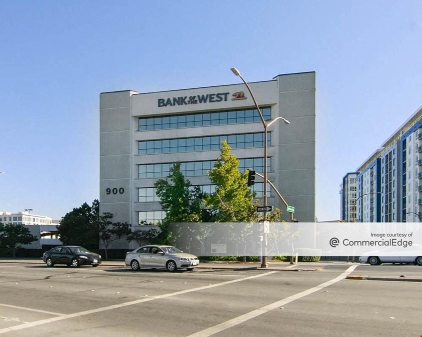 900 Veterans Blvd.