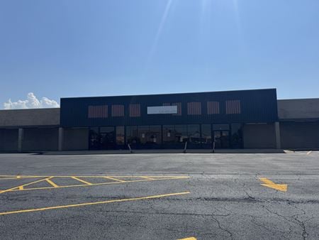 Preview of Retail space for Rent at 510 W Lincoln Ave