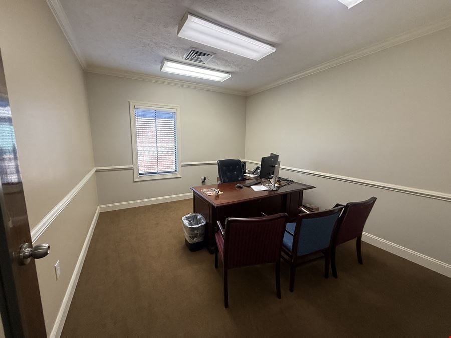 3,000 SF 2nd Floor Office Along Raeford Rd