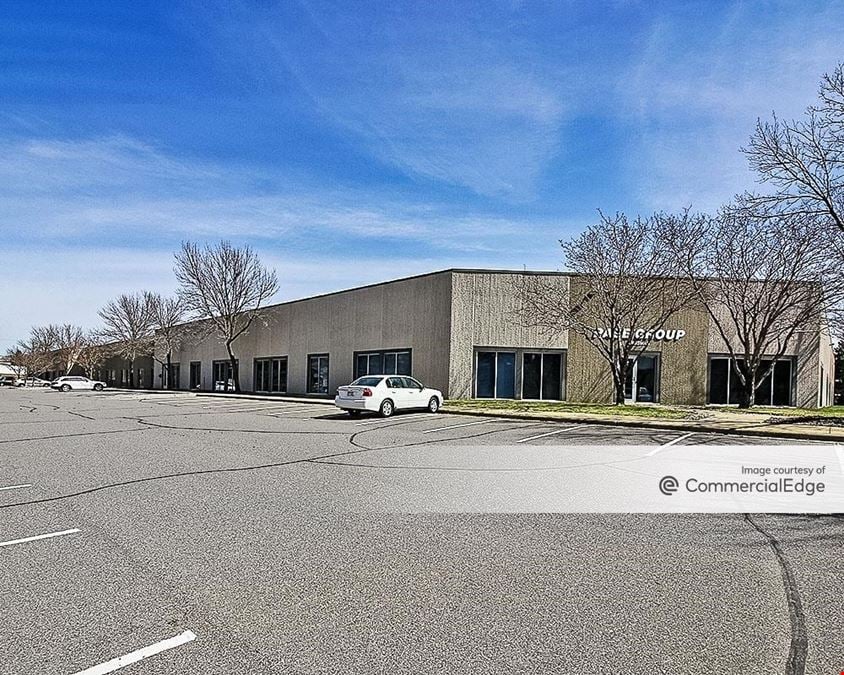 Lone Oak Business Center II