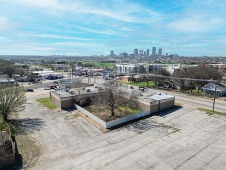 Preview of commercial space at 412 N Sylvania