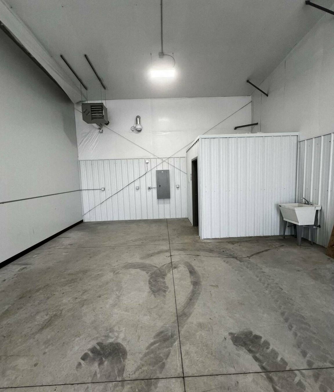 3475 A J Way Unit B104