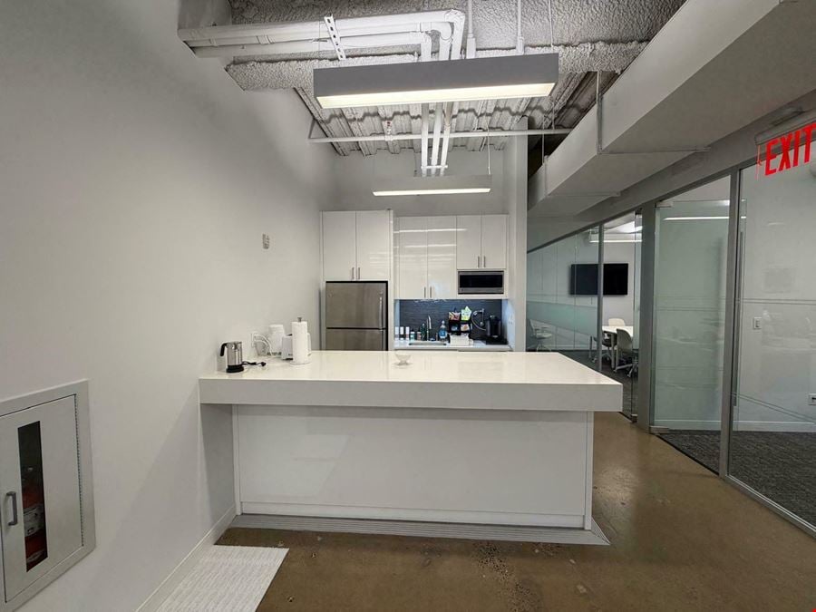 650 5th Ave