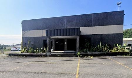 Preview of Industrial space for Rent at 401 Delta Dr