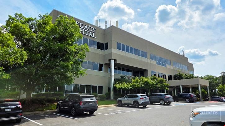 For Sublease: Office at Pavilion Centre