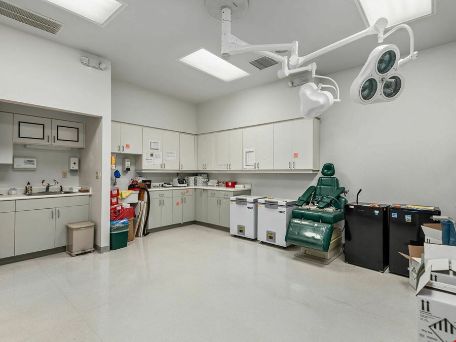 7 Walden Ridge Drive, Suite 200