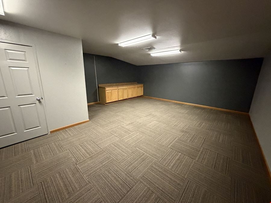 4100 Hagen Ave