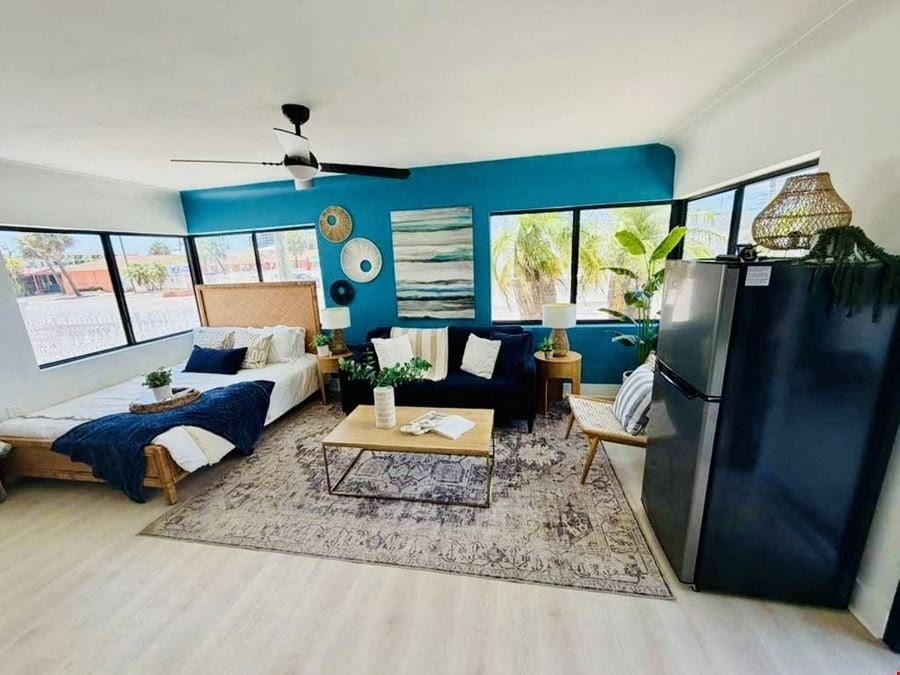 ST. PETE BEACH VILLAS FOR SALE! (7-UNIT APARTMENT COMPLEX) SELLER FINANCING AVAILABLE!