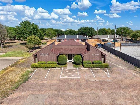Preview of Office space for Rent at 400 N Hewitt Dr