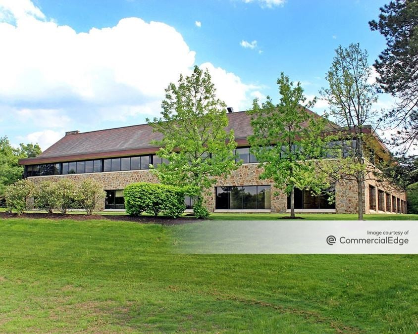 Chesterbrook Corporate Center - 1300, 1325 & 1400 Morris Drive