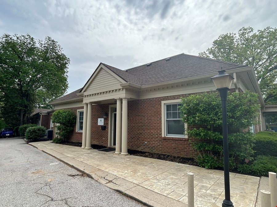 614 Wooster Pike