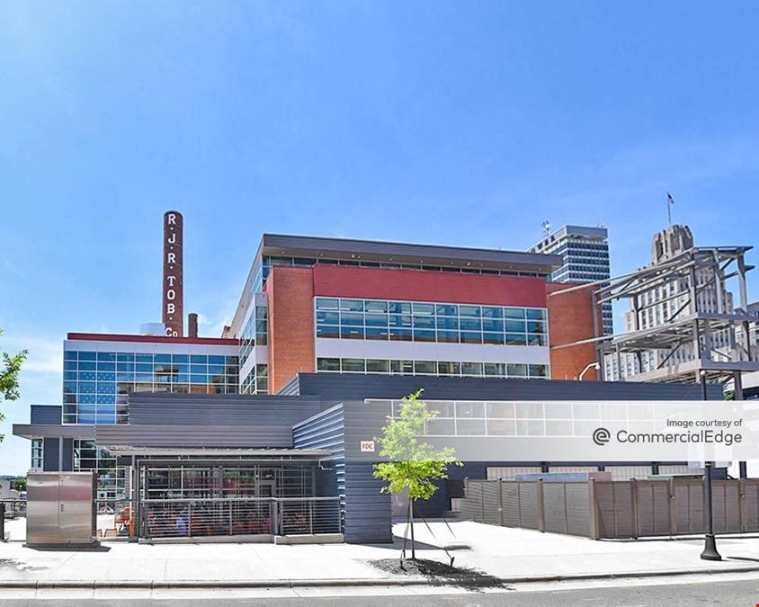 Sparq - 486 North Patterson Avenue