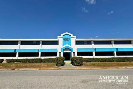 Preview of Office space for Rent at 1945 Versailles St