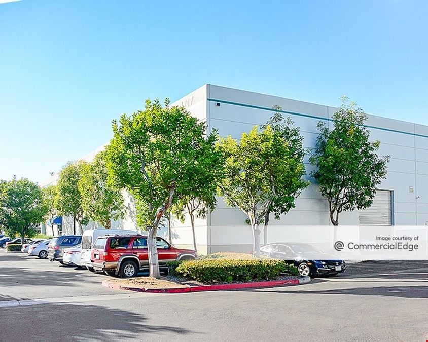 Santa Ana Business Center
