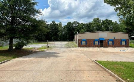 Preview of Industrial space for Rent at 2225 Jason Industrial Parkway