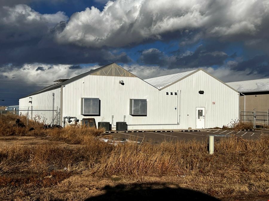 157 E Industrial Blvd
