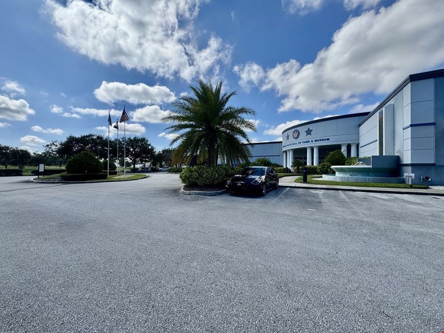 6350 Horizon Dr