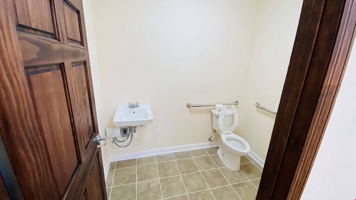 Cape Fear River Waterfront Commercial Spaces