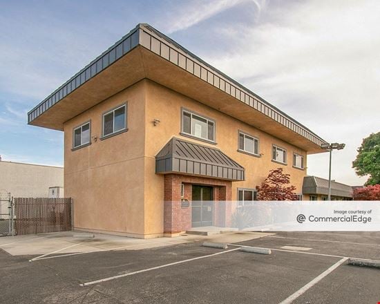 Preview of Industrial space for Rent at 1054-1060 Hensley St