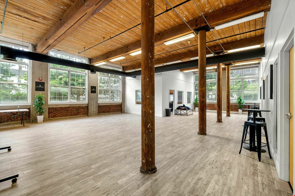 Flexible First-Floor Office Space with On-Site Parking