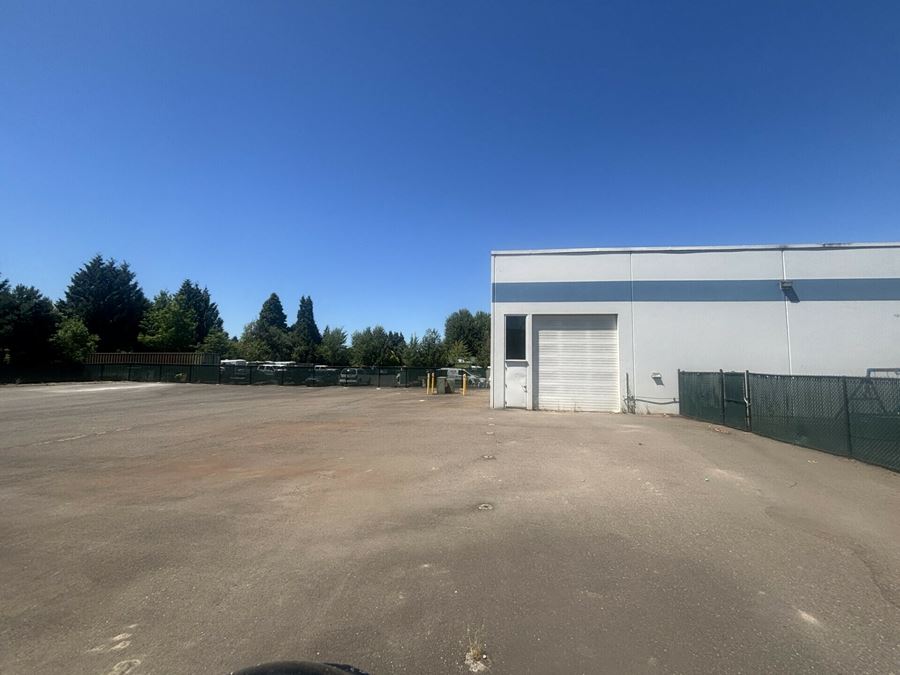 Secure Storage Yard and Warehouse