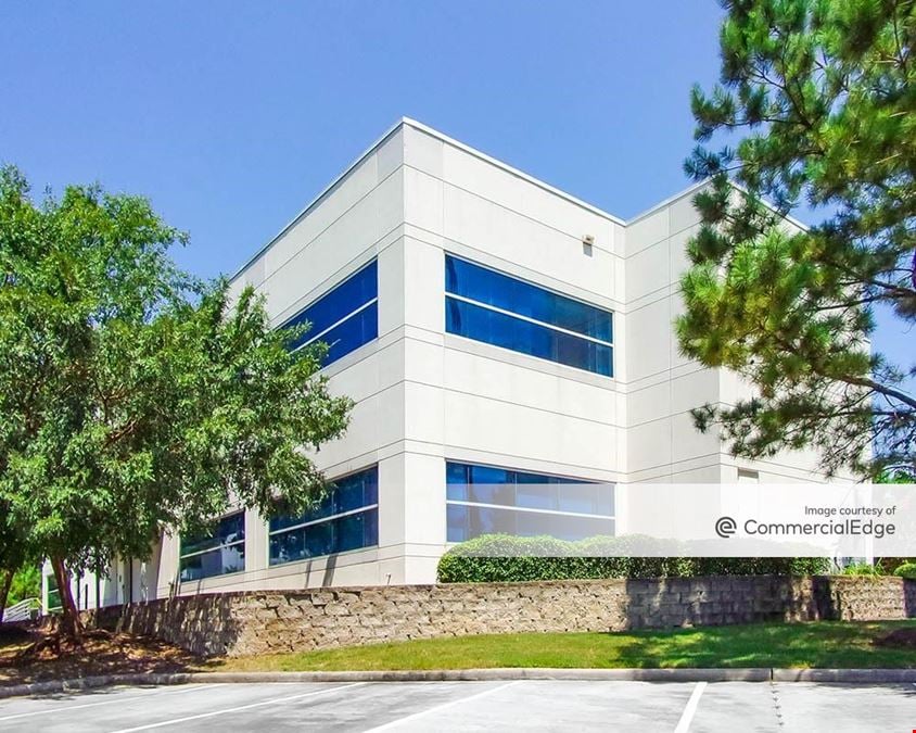 2700 Technology Forest Blvd