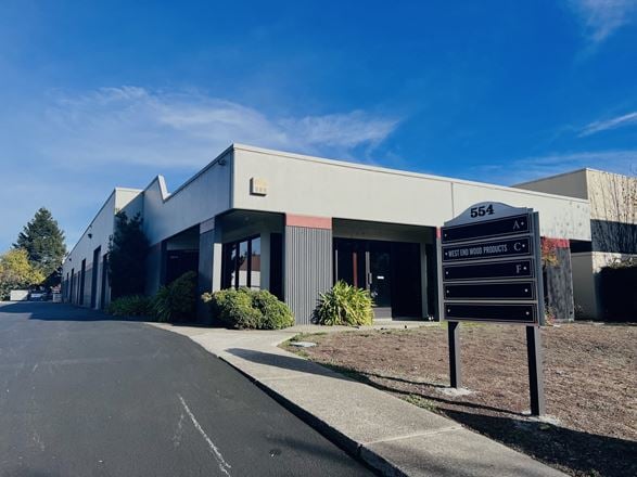 Preview of Industrial space for Rent at 554 Martin Avenue