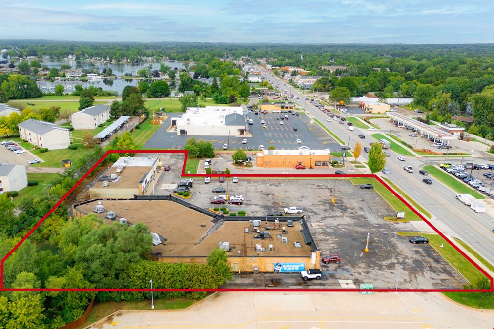 664-704 South Lapeer Road